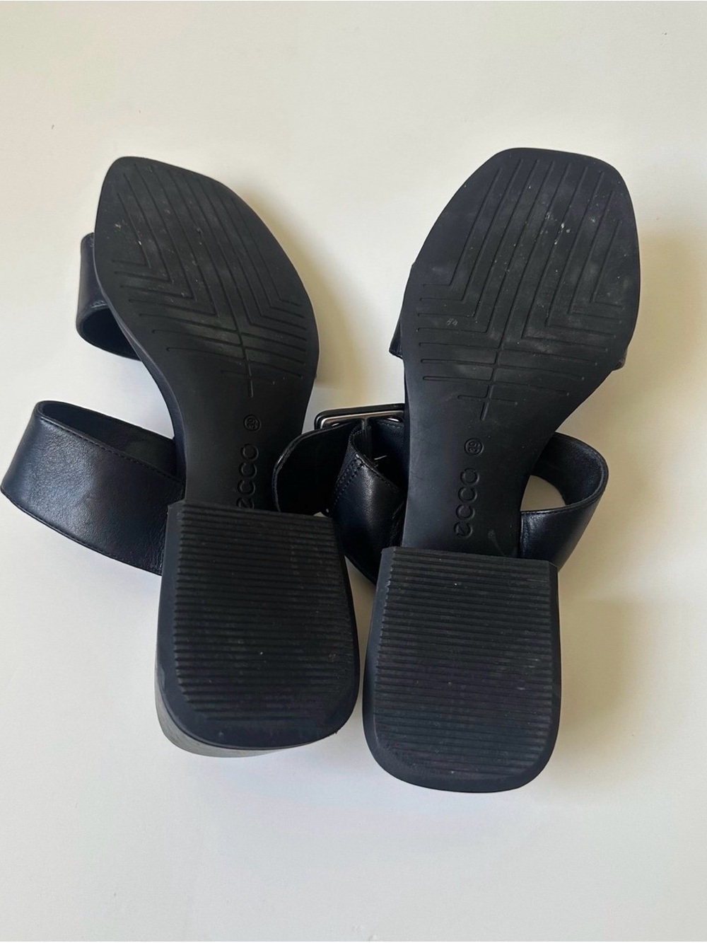 ECCO “Elevate” Squared Sandal | Black - Picture 7 of 7